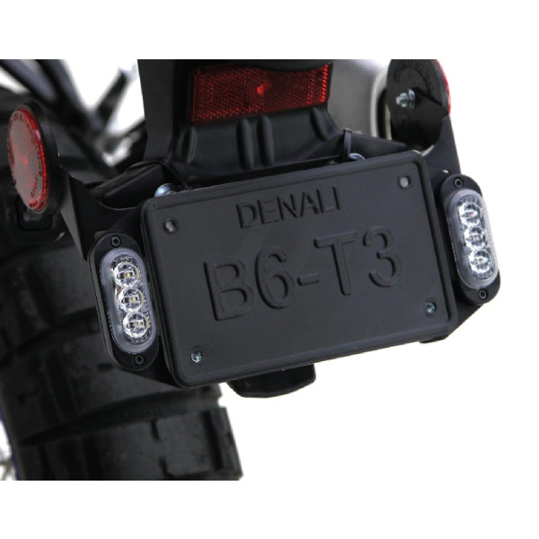 Denali DENALI T3 Modular Switchback Signal Pods | Rear with License Plate Mounting Kit